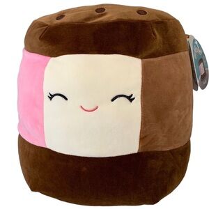NWT Neely the ice cream Kellytoy rare Squishmallow